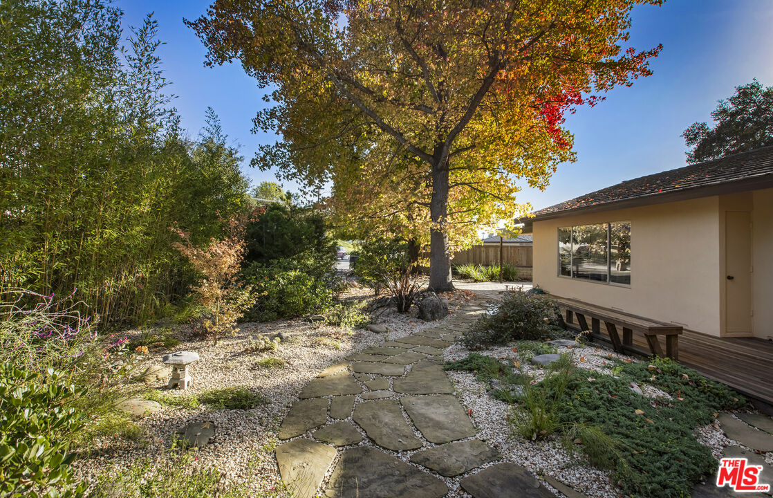 921 North San Marcos Road Santa Barbara, CA 93111 - Photo 8 of 44 a backyard of a house with lots of green space