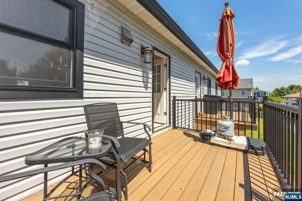40 Frederick Street, Unit B Little Ferry, NJ 07643 - Photo 13 of 23