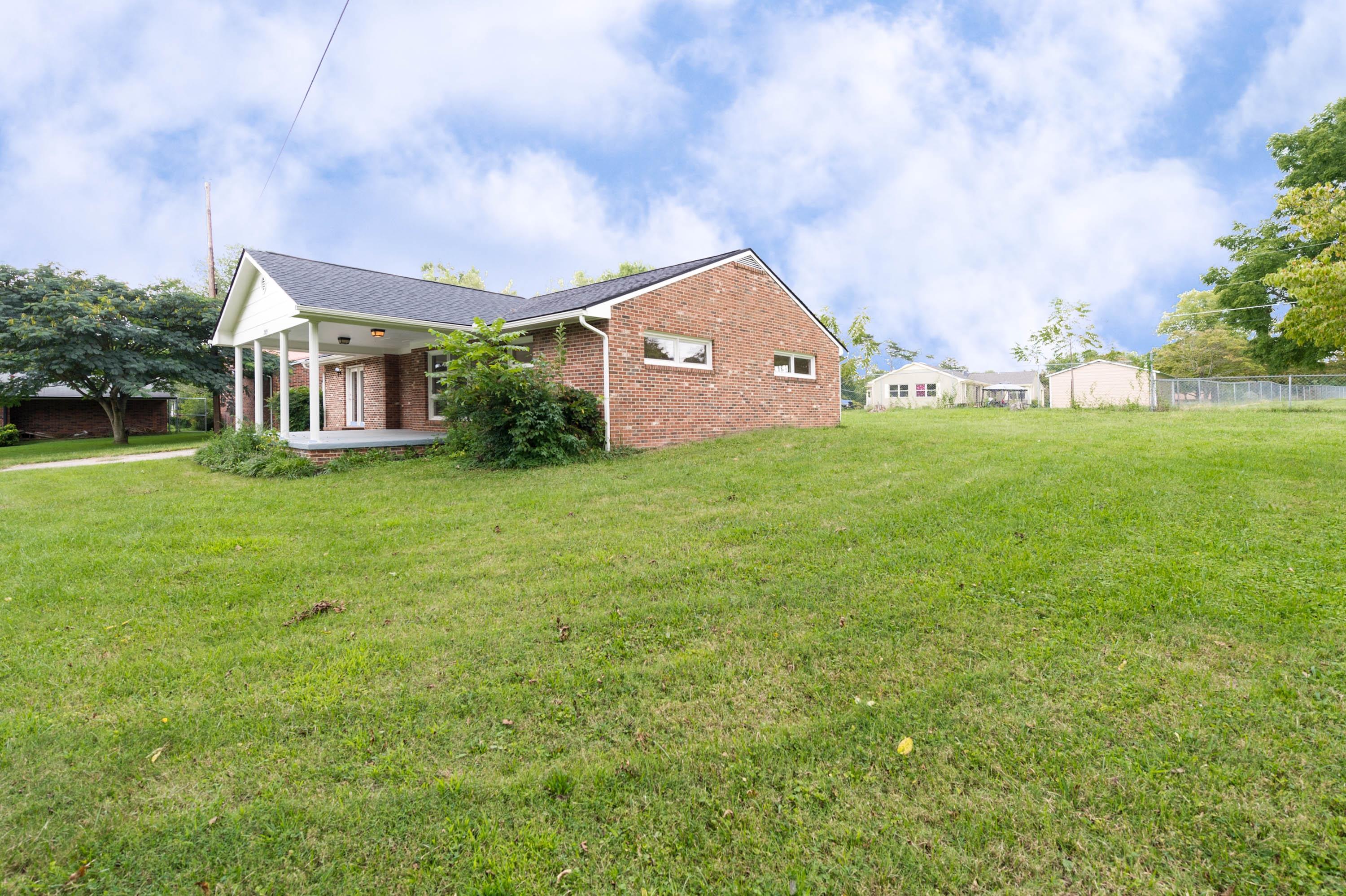 209 South High Knob Road La Follette, TN 37766 - Photo 15 of 16 _F323419-Edit