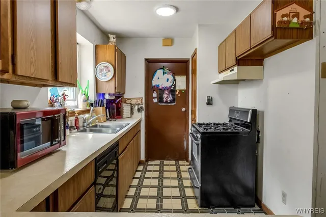 $344,900 | 100 Sullivan Road, Alden, NY 14004