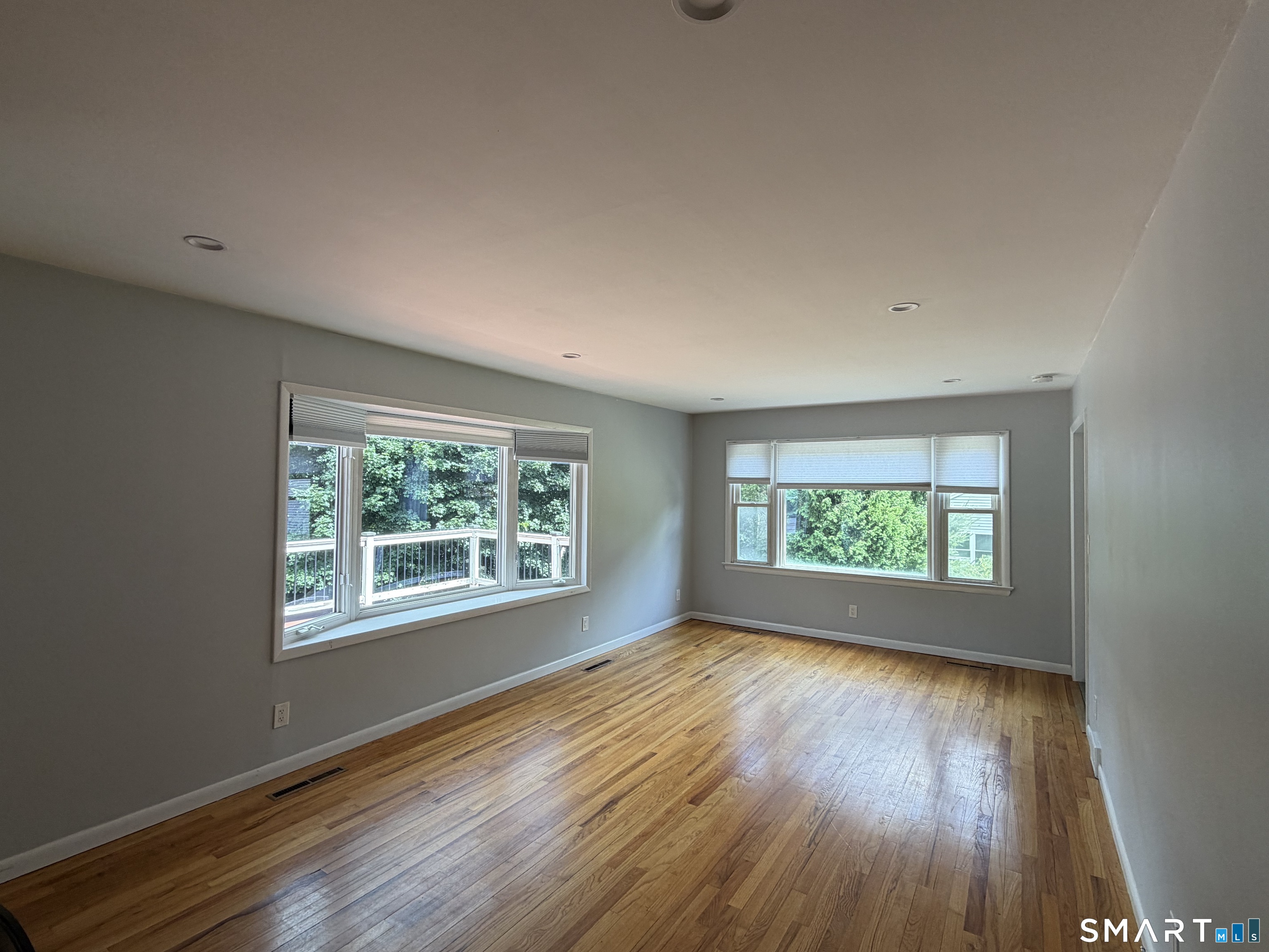 18 Hilltop View Road New Milford, CT 06776 - Photo 5 of 19