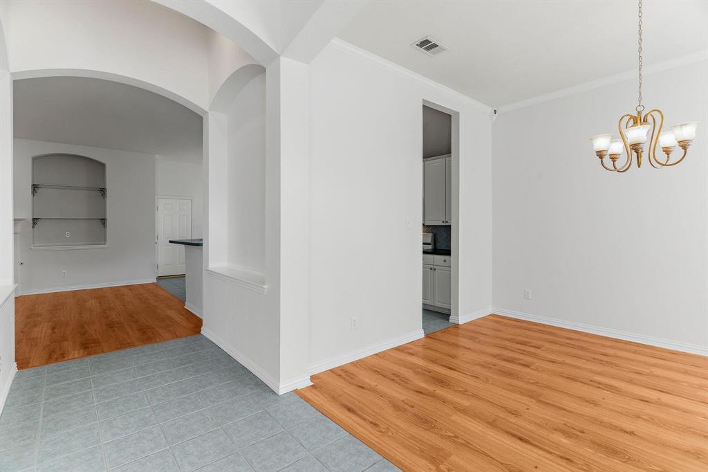 1813 Travis Drive Allen, TX 75002 - Photo 4 of 31