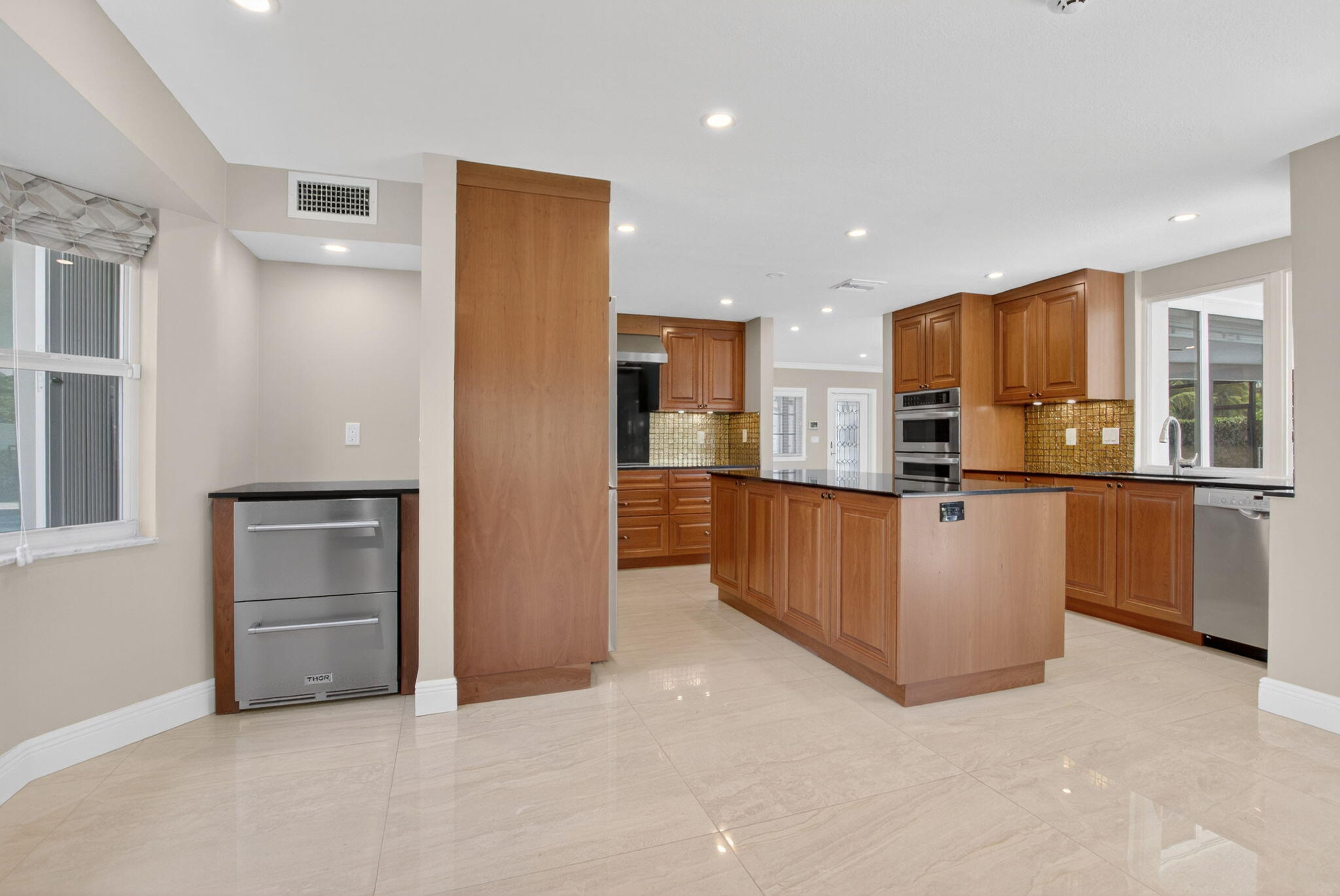 5717 Golfway Drive Boca Raton, FL 33433 - Photo 17 of 39 21-web-or-mls-DSC_1142