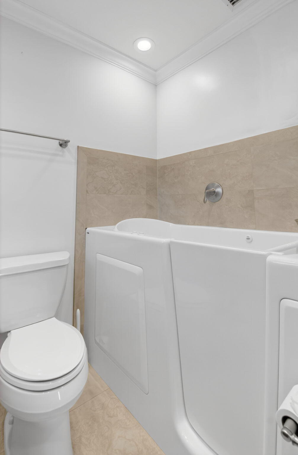 5717 Golfway Drive Boca Raton, FL 33433 - Photo 24 of 39 28-web-or-mls-DSC_1241