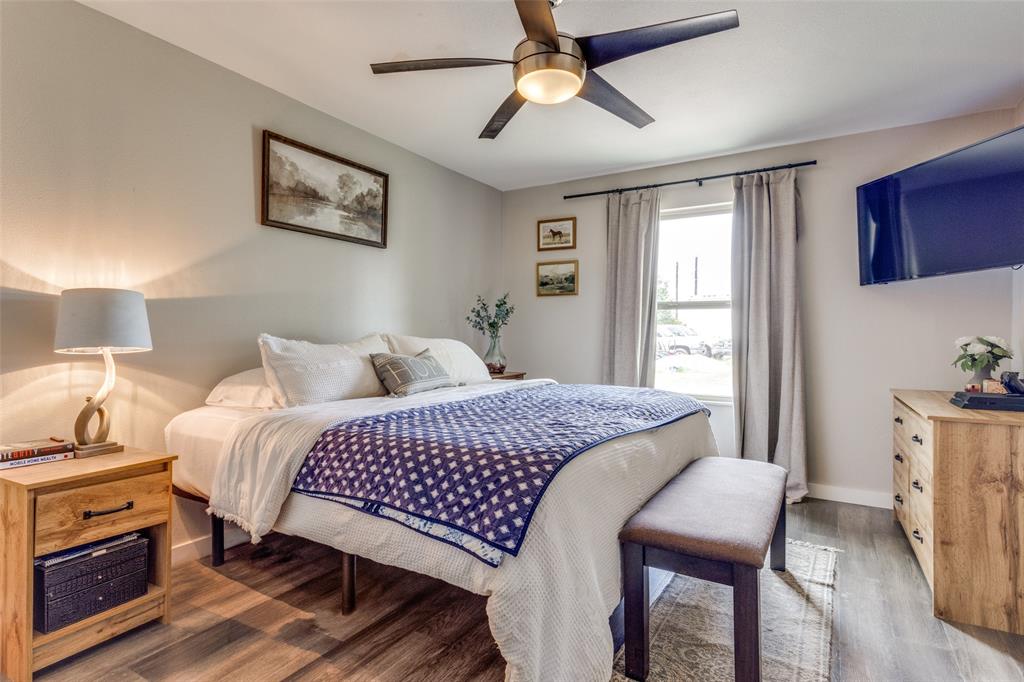 6482 County Road 321 Valley View, TX 76272 - Photo 15 of 40