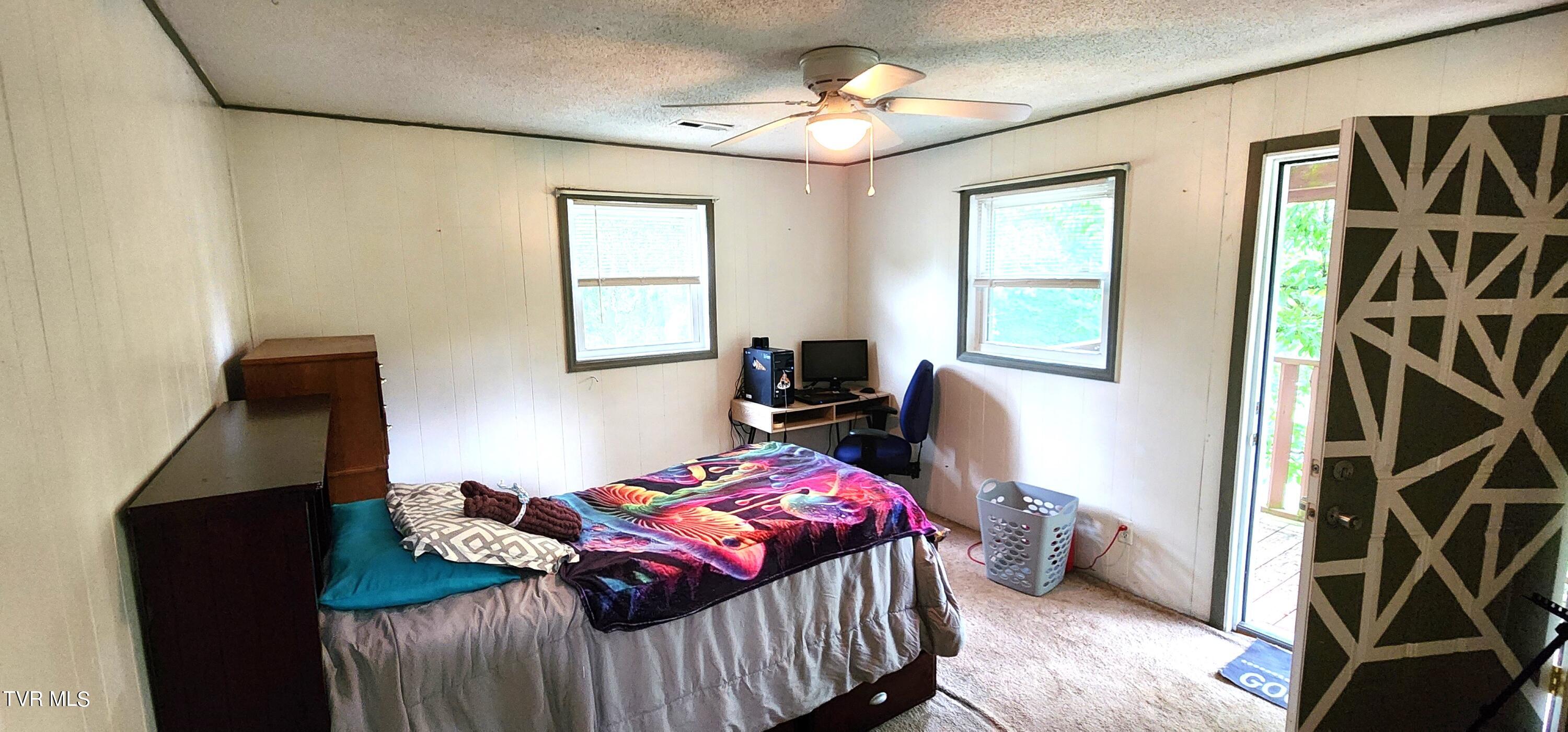 330 Sneed Hill Road Elizabethton, TN 37643 - Photo 20 of 39 20240522_184041