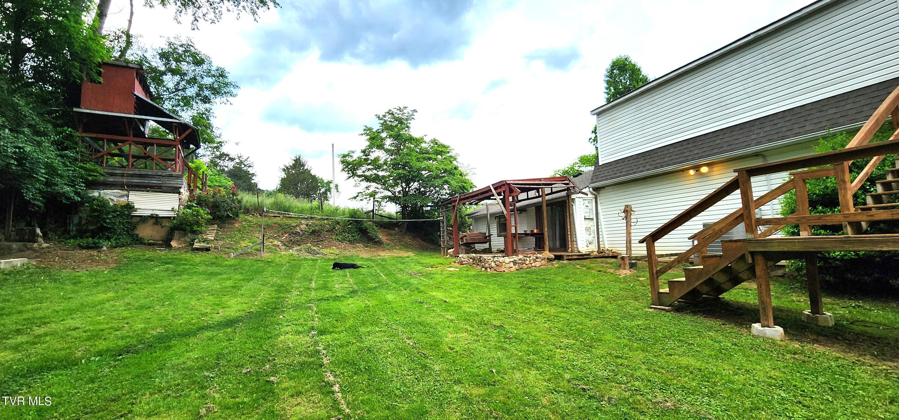 330 Sneed Hill Road Elizabethton, TN 37643 - Photo 24 of 39 20240522_184757