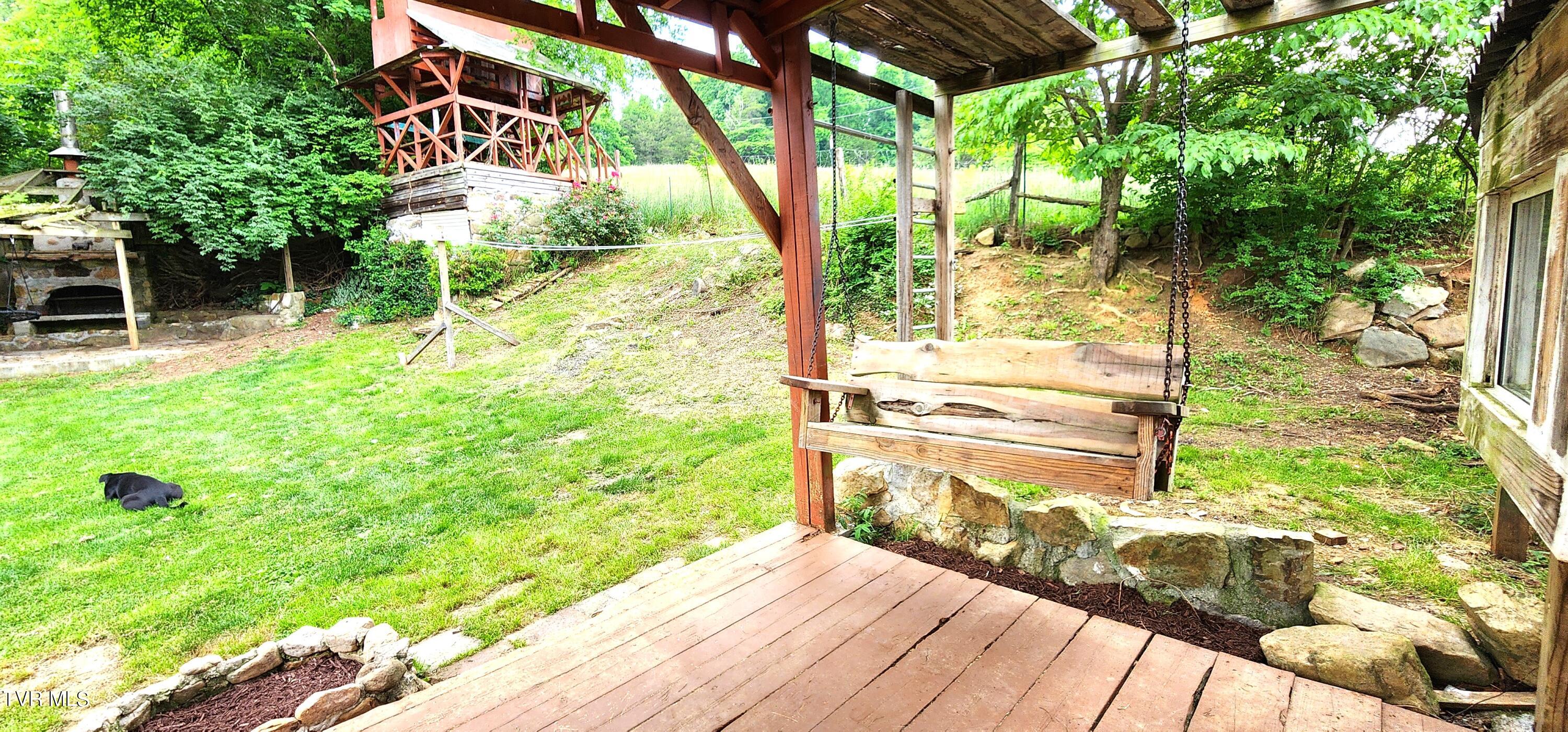330 Sneed Hill Road Elizabethton, TN 37643 - Photo 36 of 39 20240522_185015