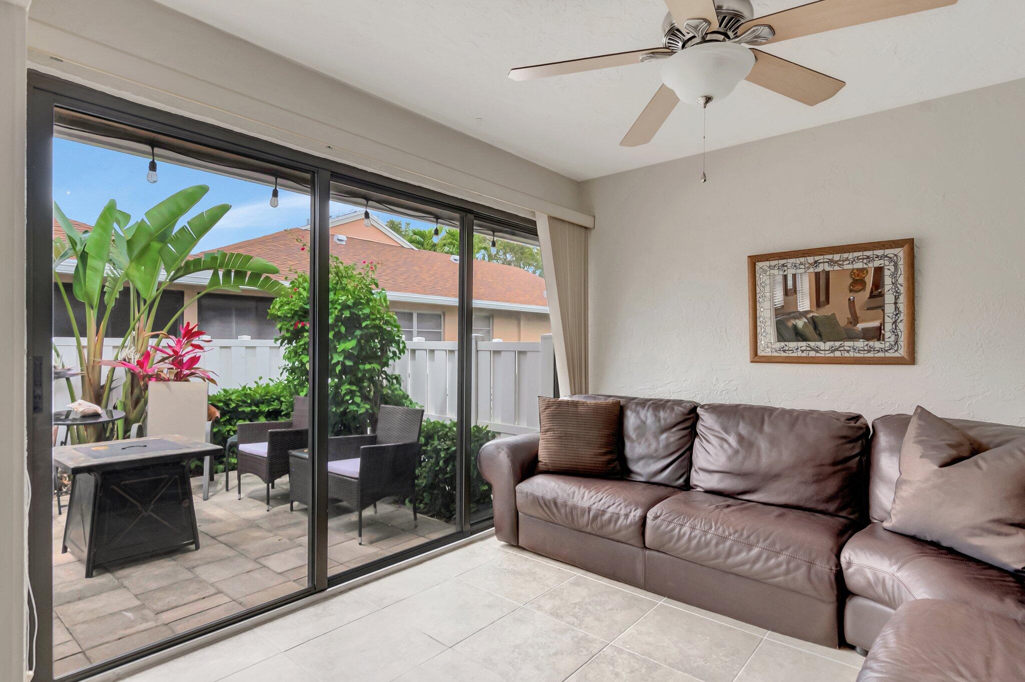 8081 Springtree Road, Unit C Boca Raton, FL 33496 - Photo 11 of 47 16-web-or-mls-DSC_0146