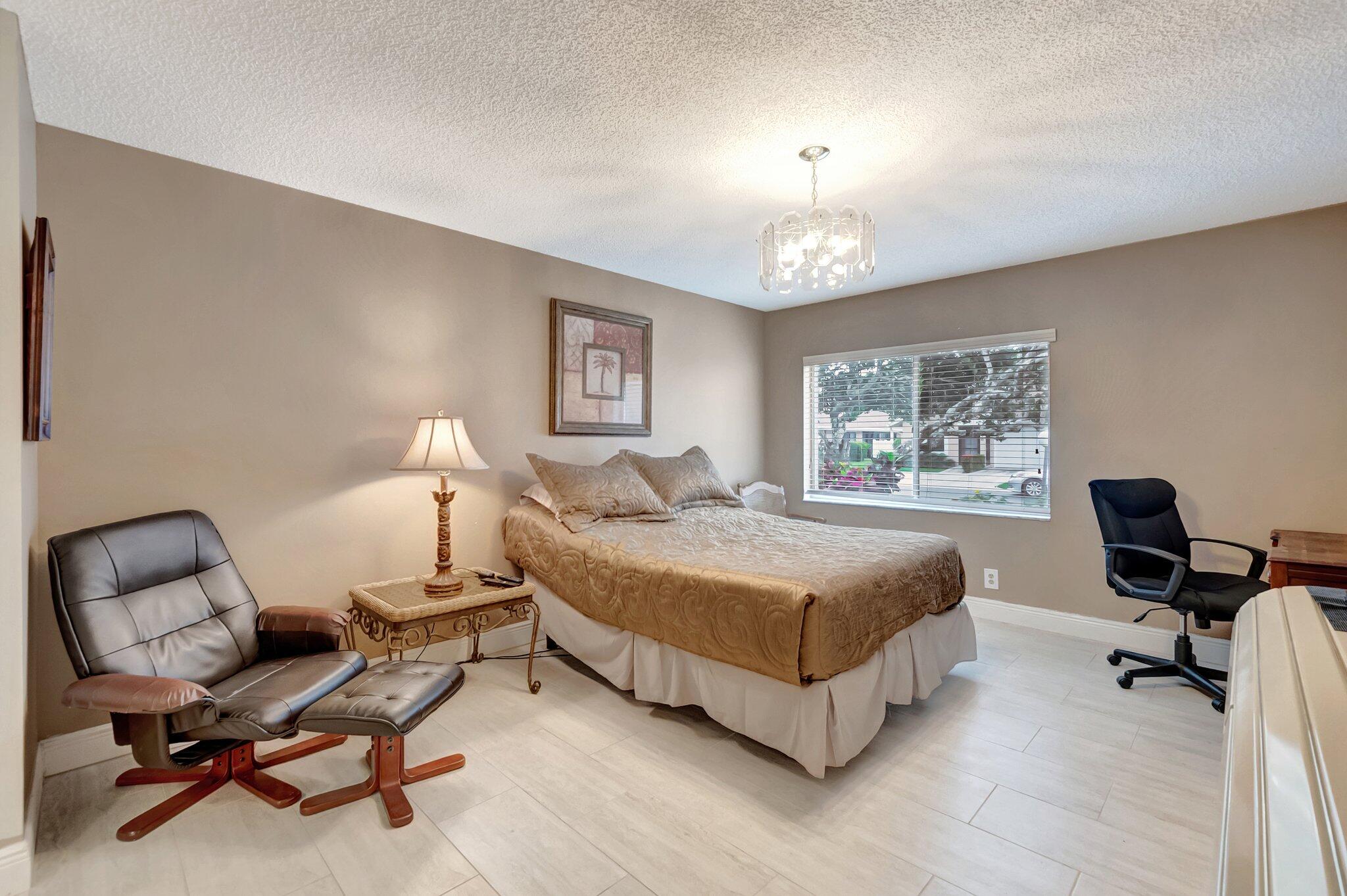 8081 Springtree Road, Unit C Boca Raton, FL 33496 - Photo 13 of 47 18-web-or-mls-DSC_0036