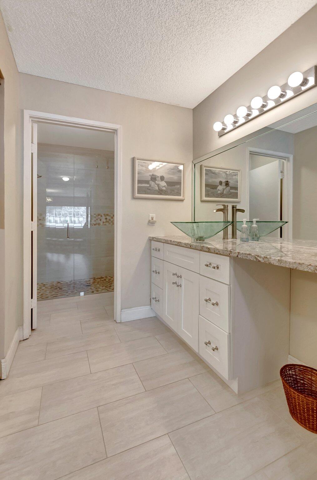 8081 Springtree Road, Unit C Boca Raton, FL 33496 - Photo 17 of 47 22-web-or-mls-DSC_0056