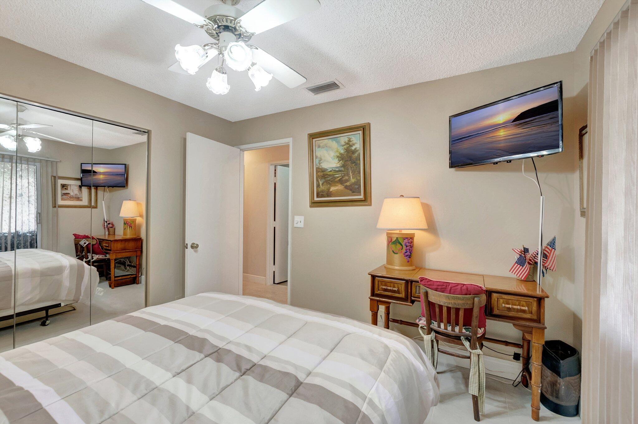 8081 Springtree Road, Unit C Boca Raton, FL 33496 - Photo 20 of 47 25-web-or-mls-DSC_0071