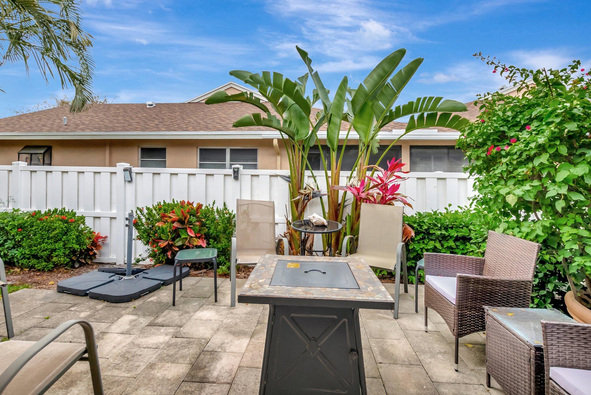 8081 Springtree Road, Unit C Boca Raton, FL 33496 - Photo 24 of 47 29-web-or-mls-DSC_0156