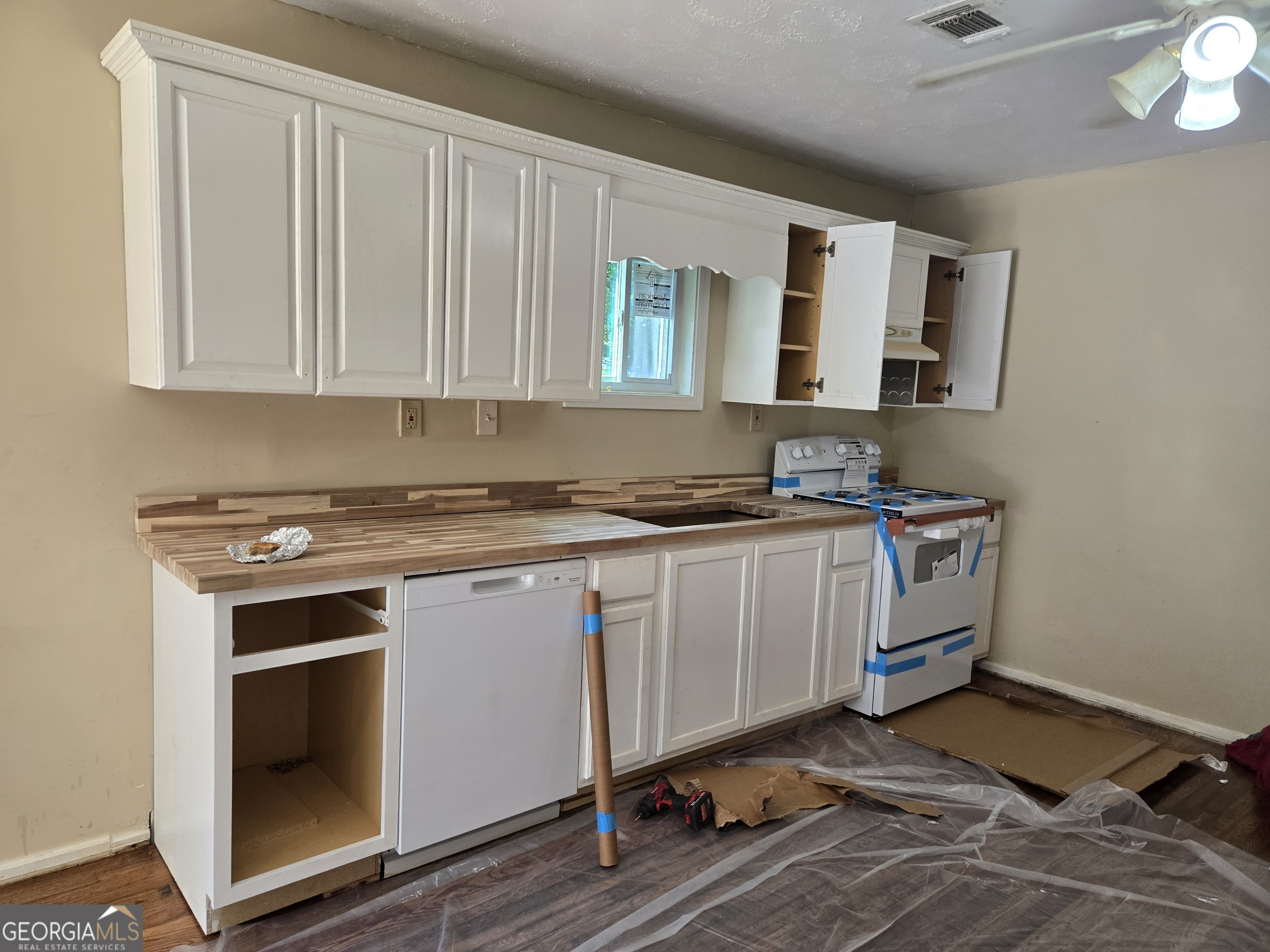 113 Maple Street Hartwell, GA 30643 - Photo 4 of 26