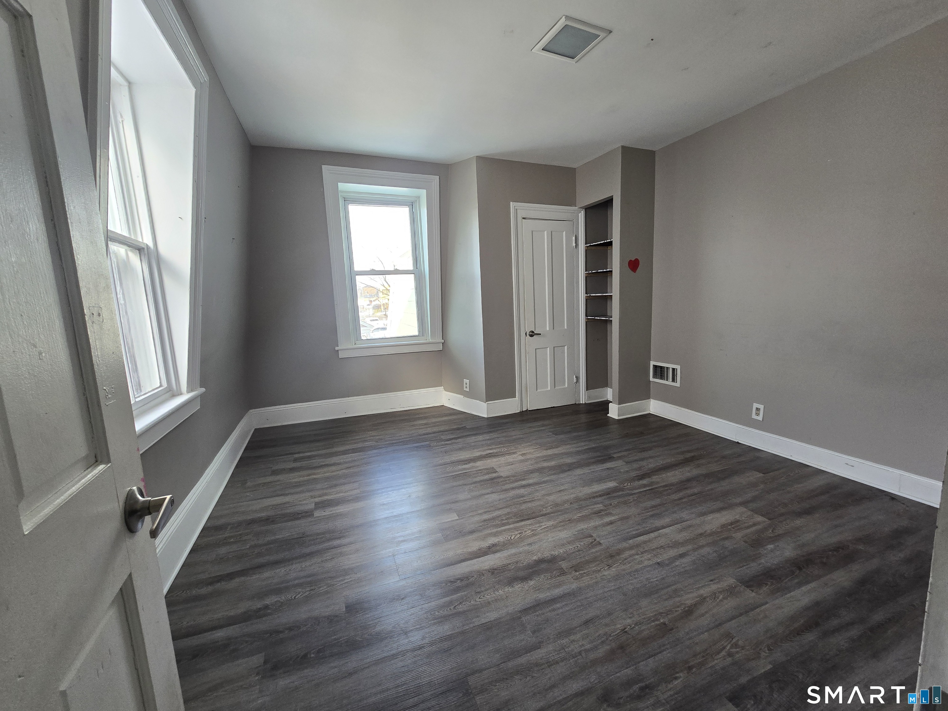 106 Hanover Street Bridgeport, CT 06604 - Photo 11 of 19