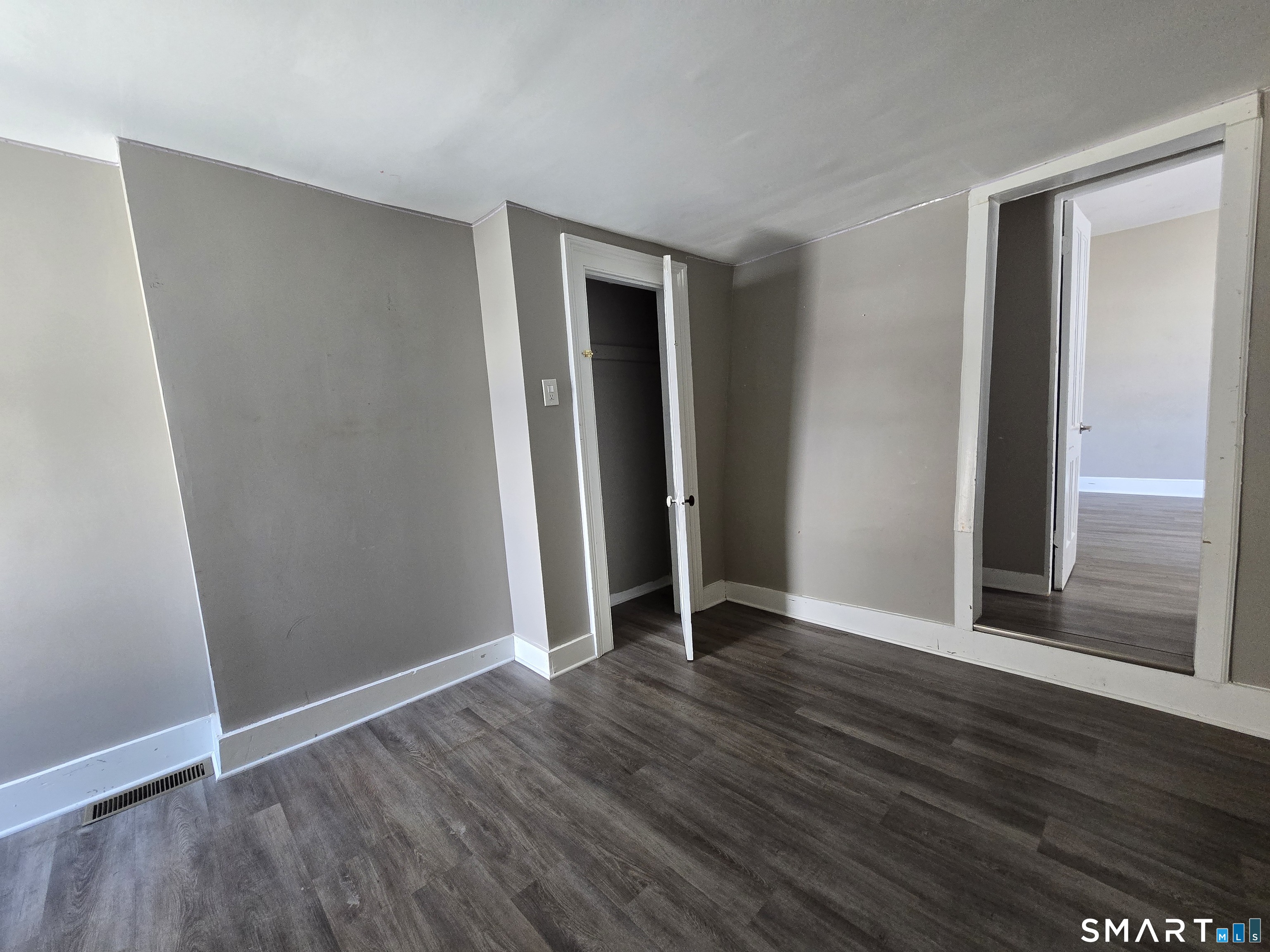 106 Hanover Street Bridgeport, CT 06604 - Photo 14 of 19