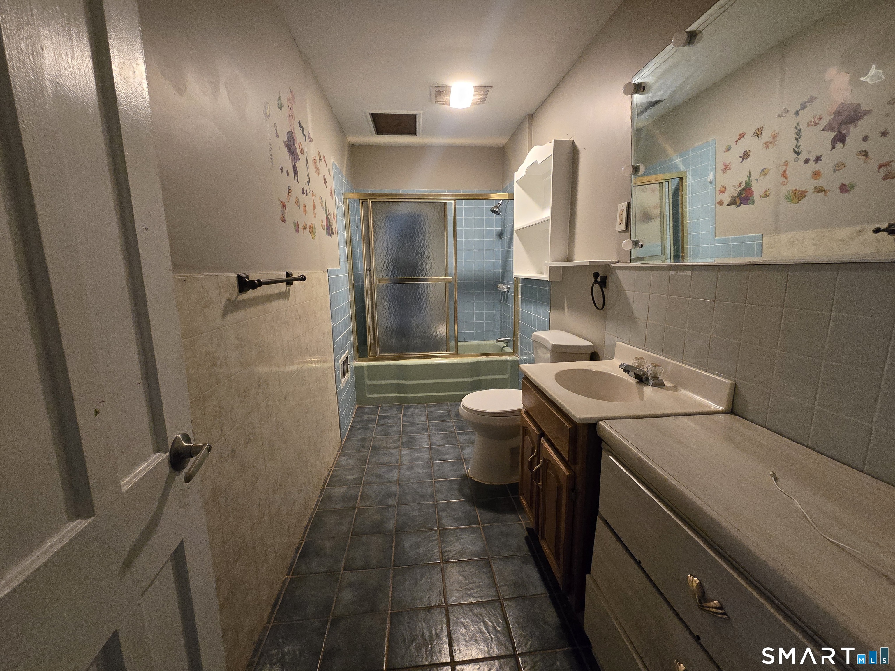 106 Hanover Street Bridgeport, CT 06604 - Photo 18 of 19