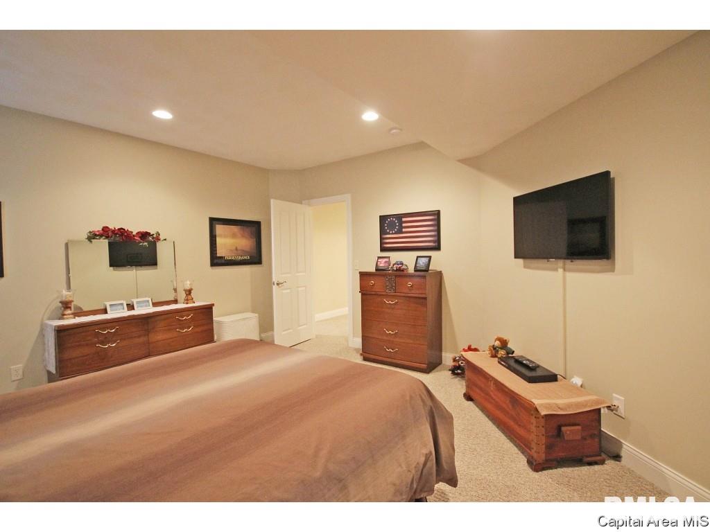 5210 East Loami Road Chatham, IL 62629 - Photo 23 of 36