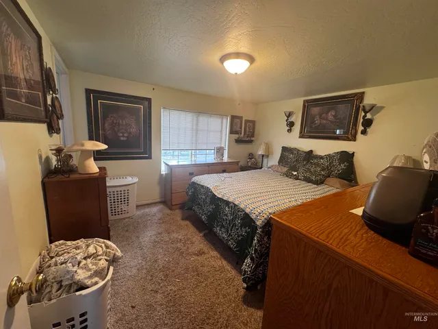 $209,900 | 198 2nd Avenue South, Hagerman, ID 83332