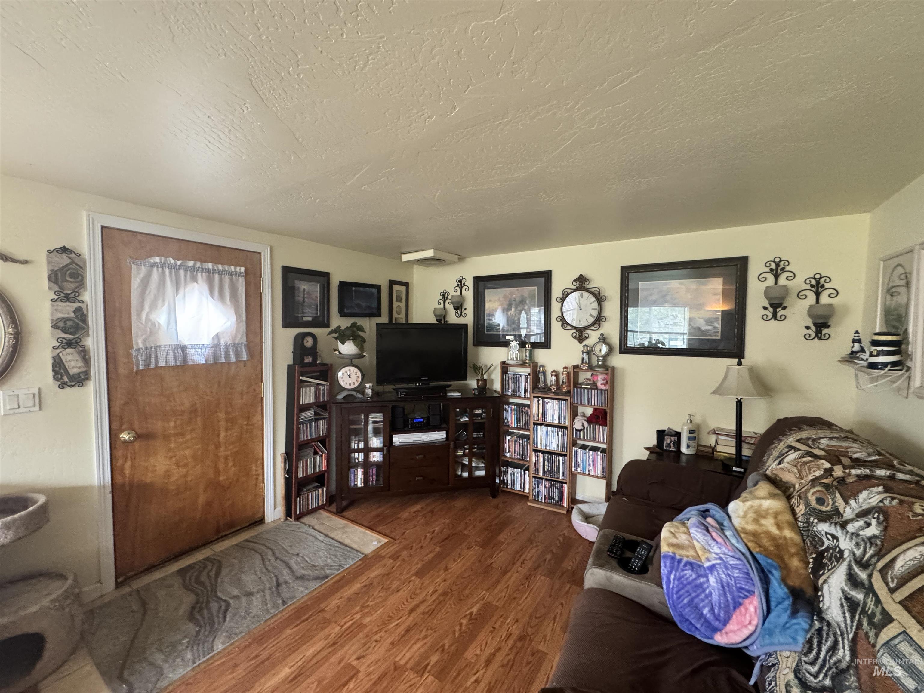 198 2nd Avenue South Hagerman, ID 83332 - Photo 4 of 23