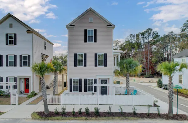 $500,000 | 8606 Bowen Corner Avenue, Hanahan, SC 29410