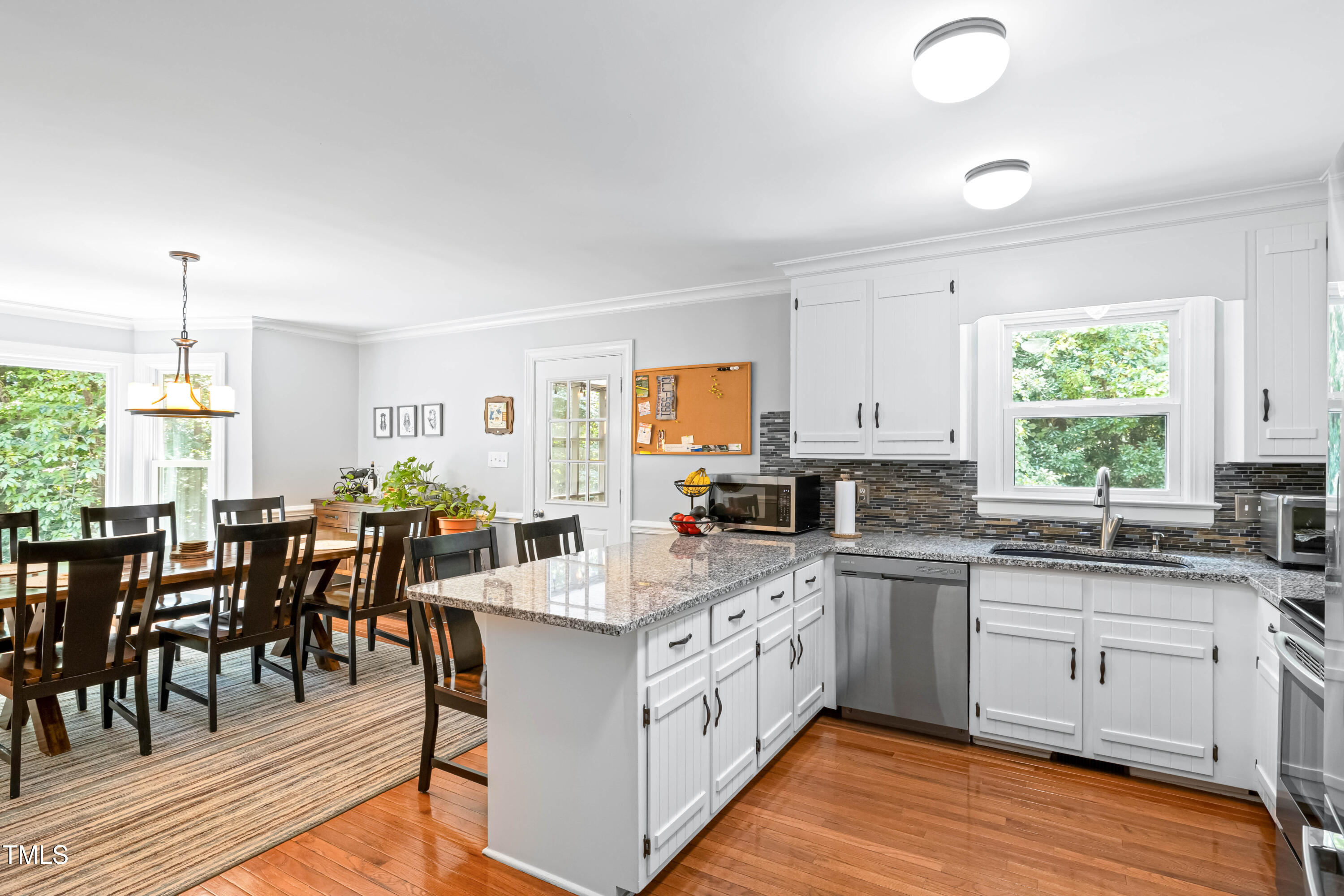 8101 Kingsland Drive Raleigh, NC 27613 - Photo 16 of 67 16-8101 Kingsland - Open Peek Media-16