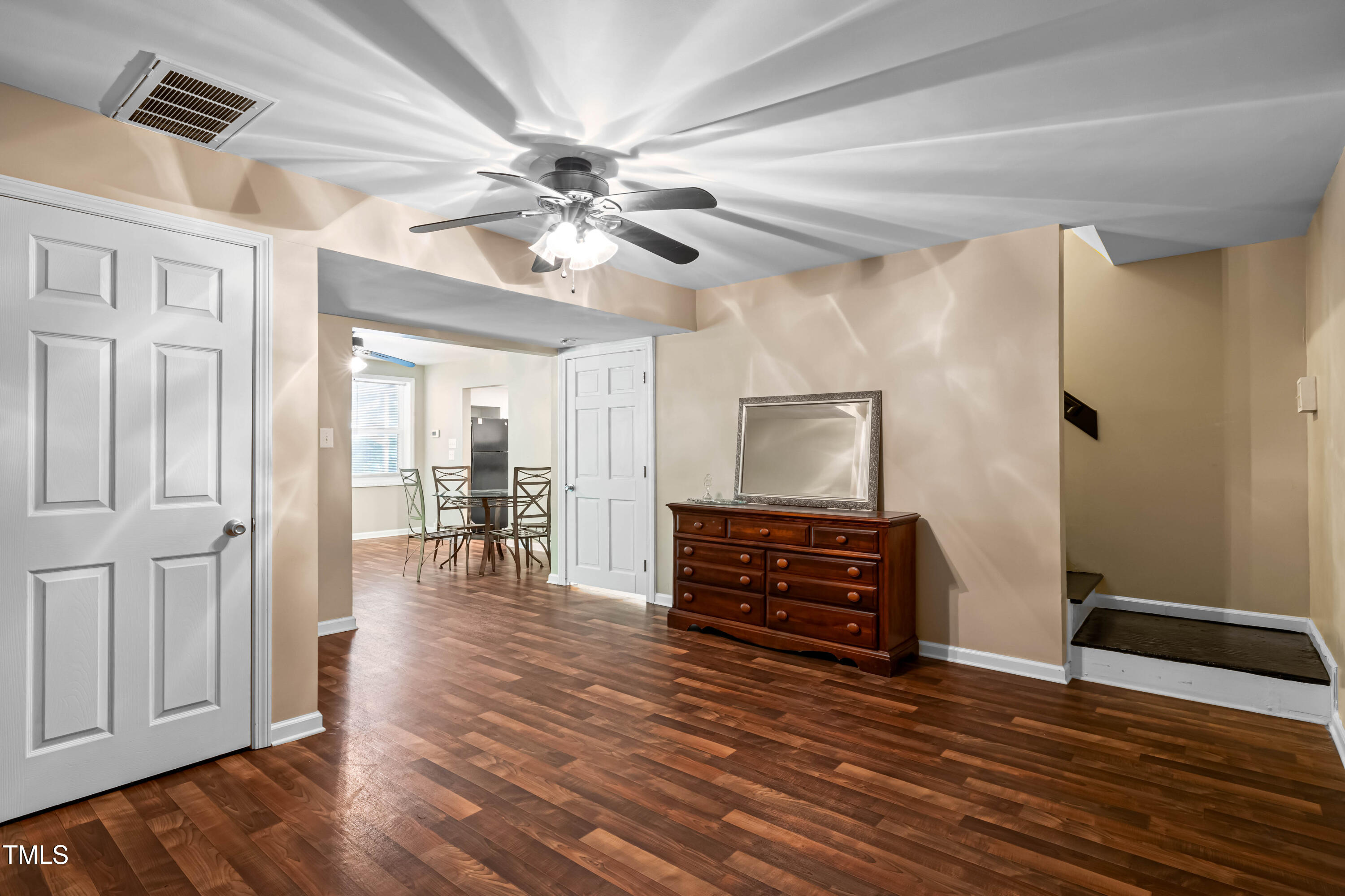 8101 Kingsland Drive Raleigh, NC 27613 - Photo 52 of 67 52-8101 Kingsland - Open Peek Media-52