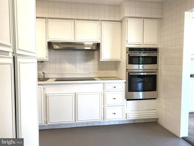 $1,060,000 | 4200 Northwest Massachusetts Avenue Northwest, Unit 613, Washington, DC 20016