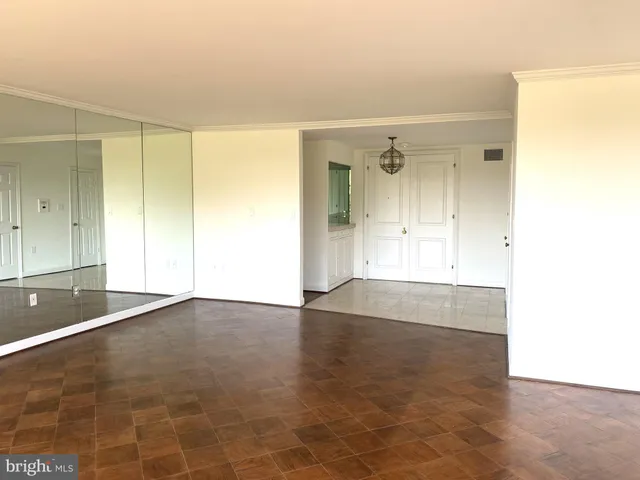 $1,060,000 | 4200 Northwest Massachusetts Avenue Northwest, Unit 613, Washington, DC 20016