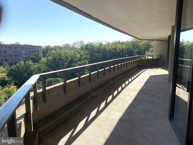 $1,060,000 | 4200 Northwest Massachusetts Avenue Northwest, Unit 613, Washington, DC 20016