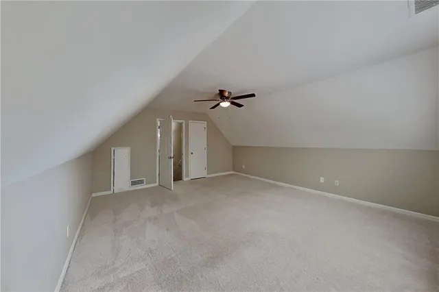 a view of empty room