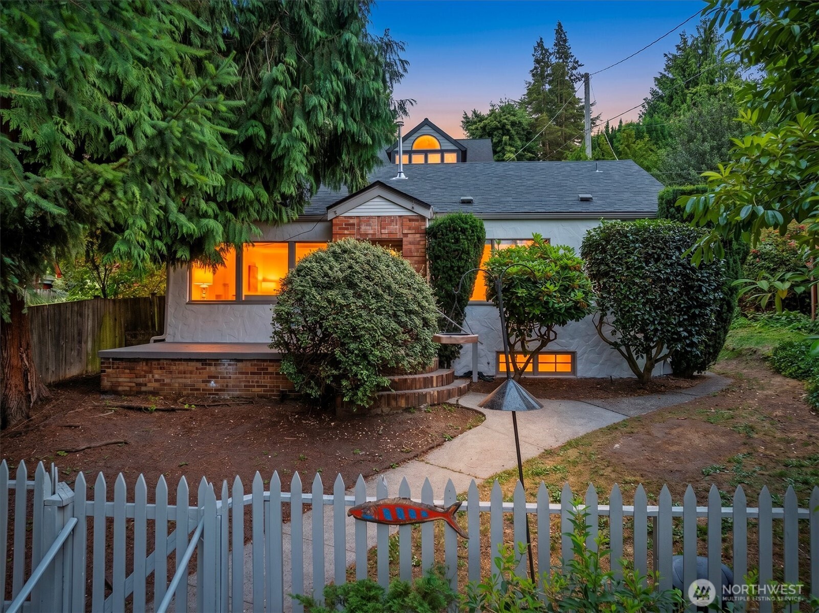 15 Fulton Street Seattle, WA 98119 - Photo 19 of 35 Gallery Image 19