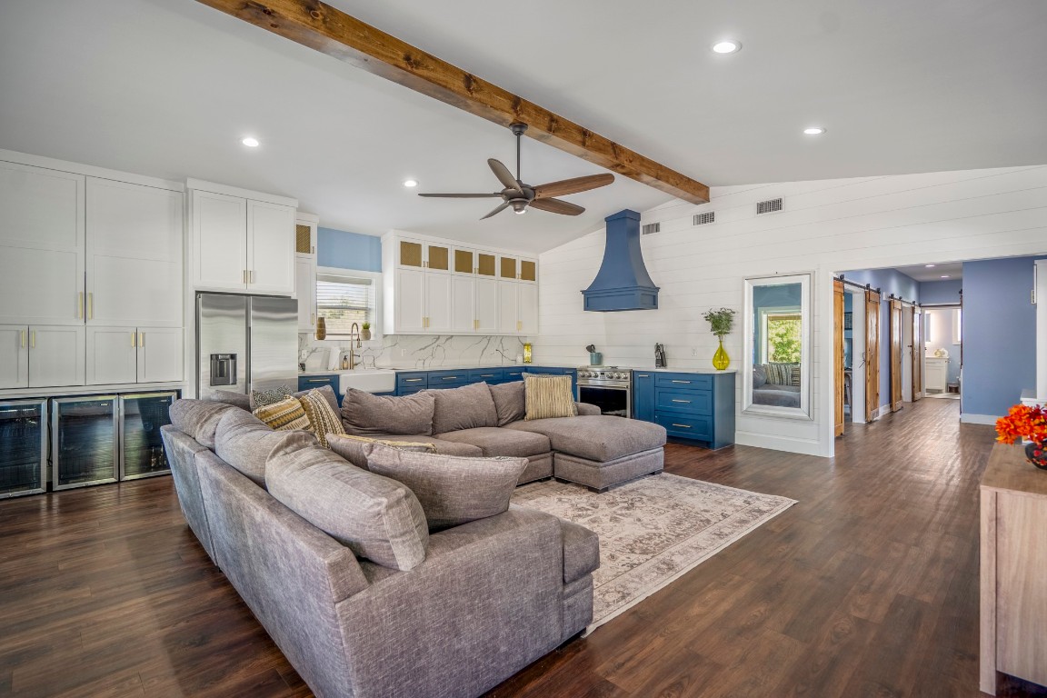 14972 Quinette Road Conroe, TX 77302 - Photo 34 of 50 Open plan guest house living room and kitchen