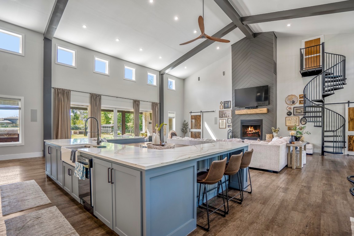 14972 Quinette Road Conroe, TX 77302 - Photo 9 of 50 Large kitchen with breakfast bar and additional seating