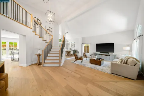 $1,948,000 | 415 Skycrest Drive, Danville, CA 94506