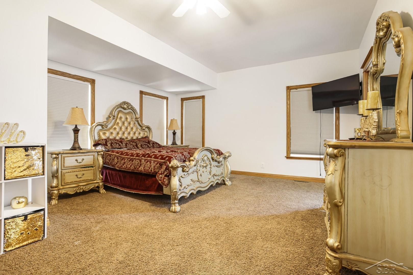 7480 McCarty Road Saginaw, MI 48603 - Photo 27 of 72 50109066-26.JPG