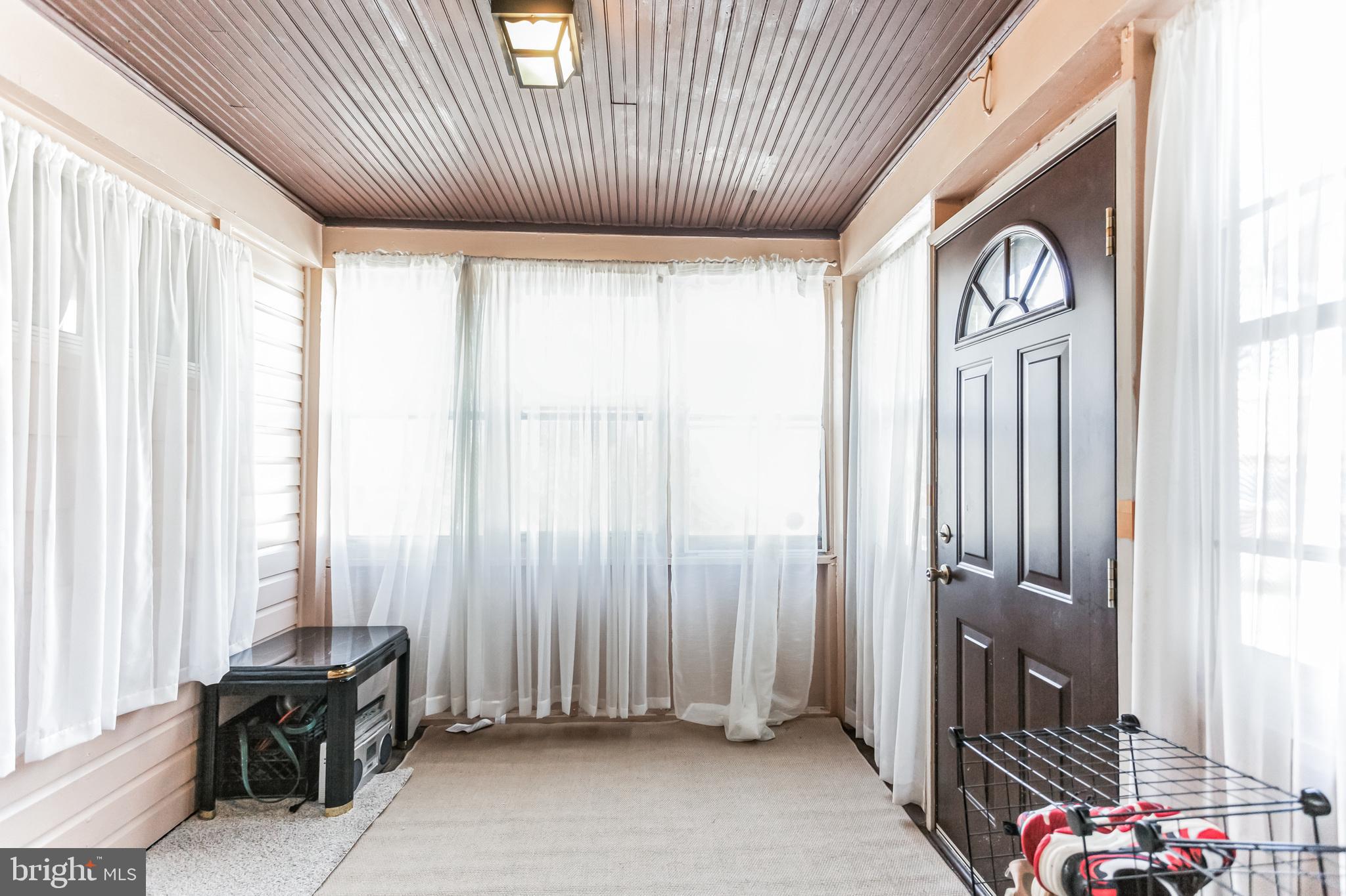 7214 Lamport Road Upper Darby, PA 19082 - Photo 2 of 15 Enclosed Porch