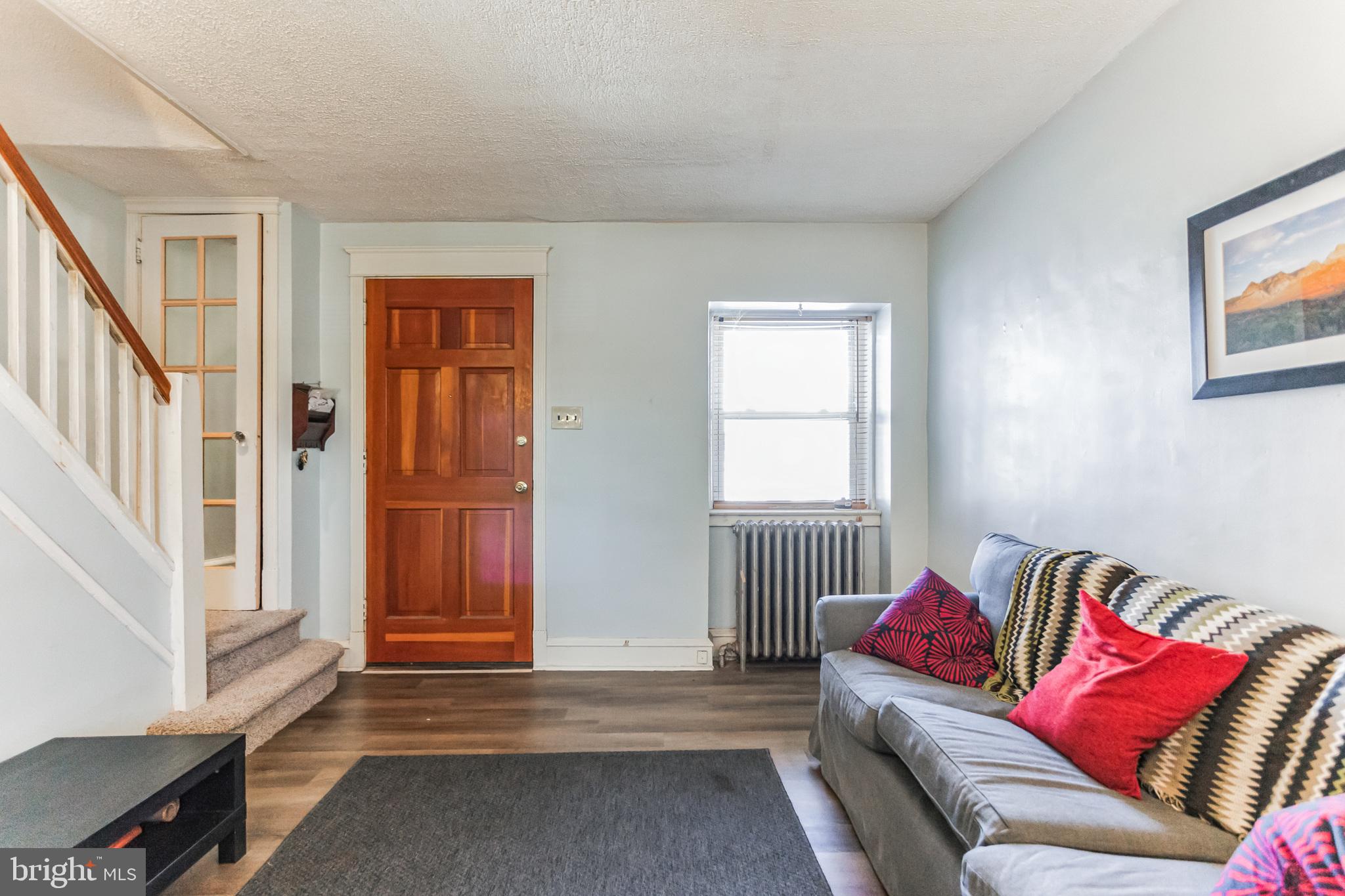 7214 Lamport Road Upper Darby, PA 19082 - Photo 4 of 15