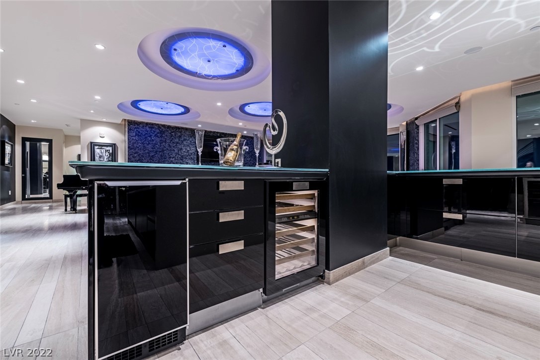 2857 Paradise Road, Unit 3703 Las Vegas, NV 89109 - Photo 15 of 75