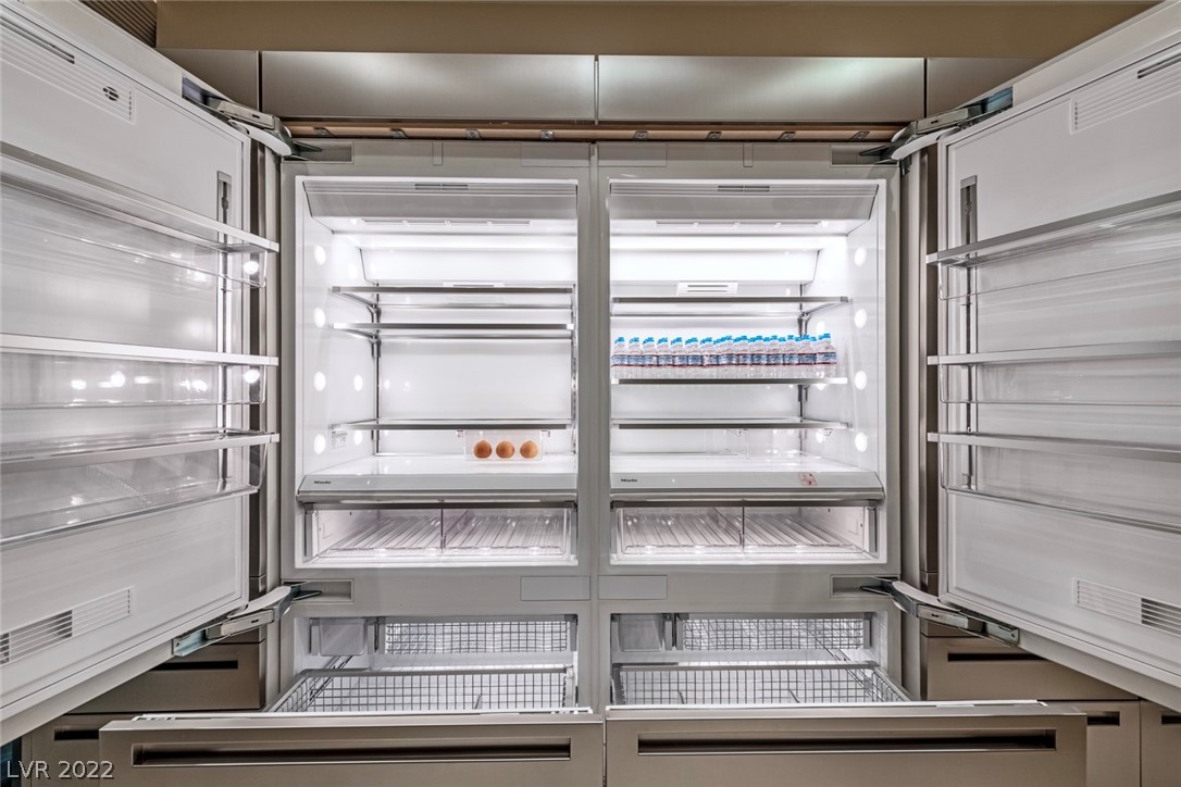 2857 Paradise Road, Unit 3703 Las Vegas, NV 89109 - Photo 18 of 75