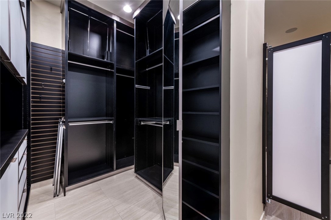 2857 Paradise Road, Unit 3703 Las Vegas, NV 89109 - Photo 29 of 75