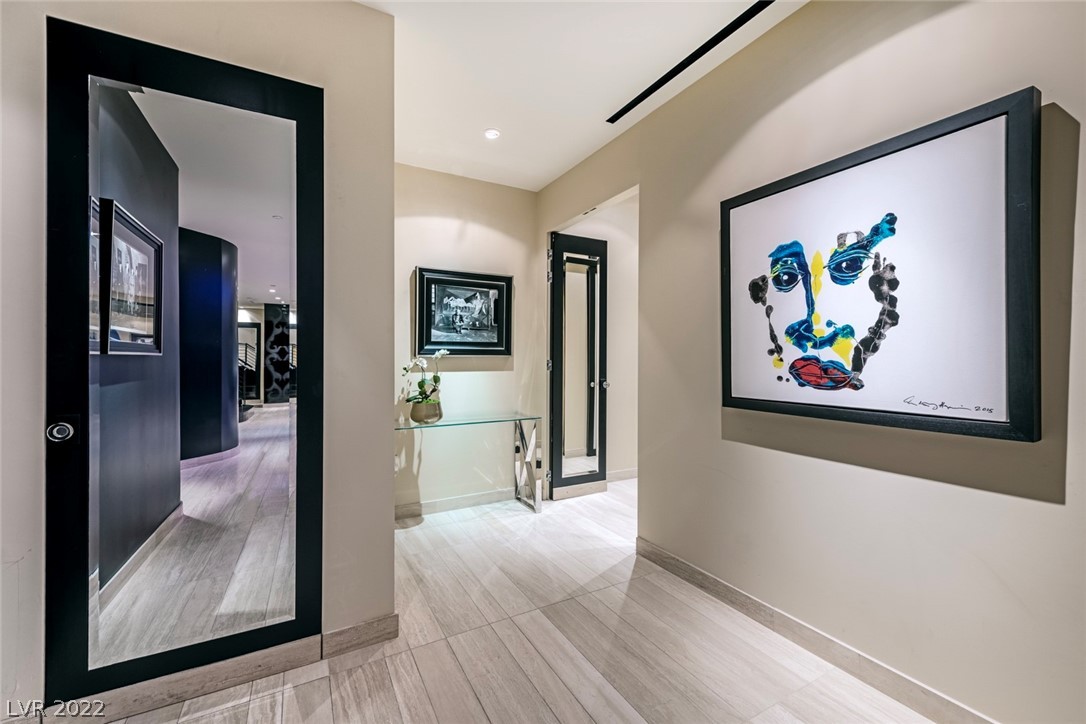 2857 Paradise Road, Unit 3703 Las Vegas, NV 89109 - Photo 37 of 75