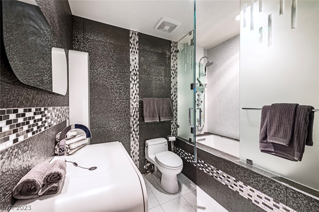 2857 Paradise Road, Unit 3703 Las Vegas, NV 89109 - Photo 63 of 75