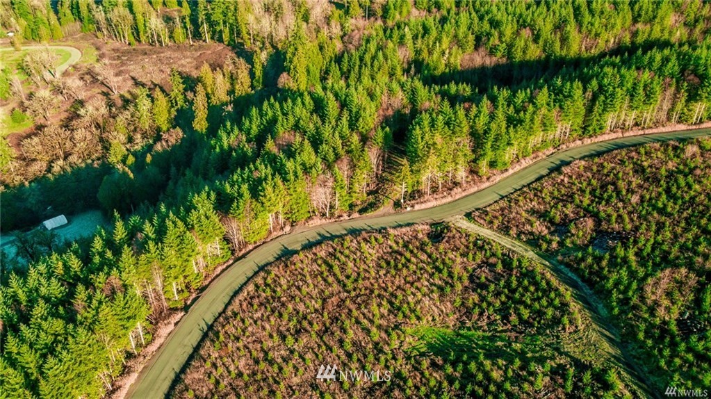 201 Young Road Kelso, WA 98626 - Photo 2 of 4 Gallery Image 2