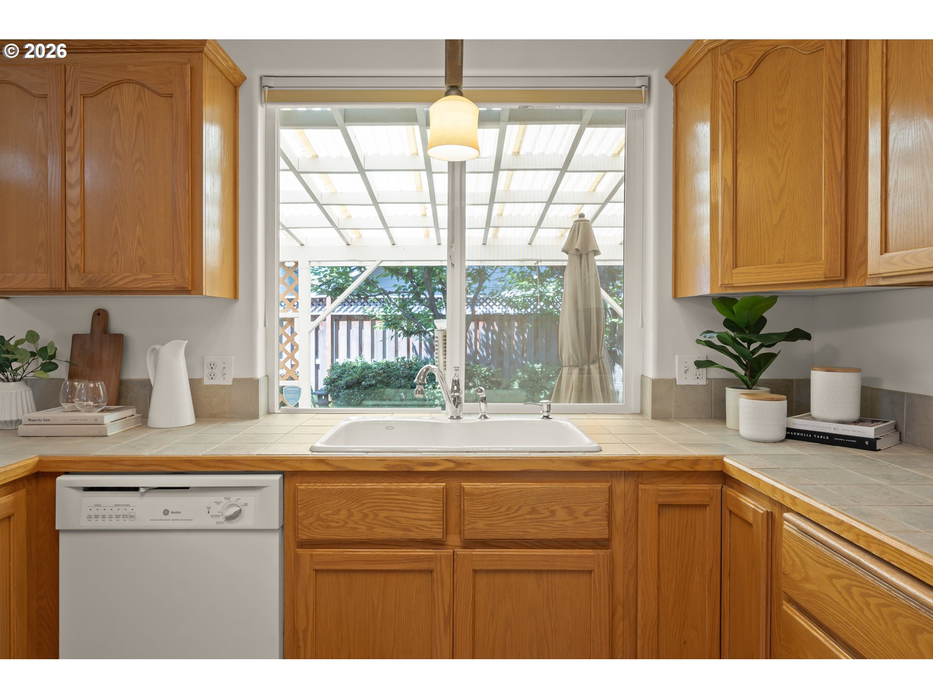 1376 Andersen Lane Eugene, OR 97404 - Photo 15 of 43