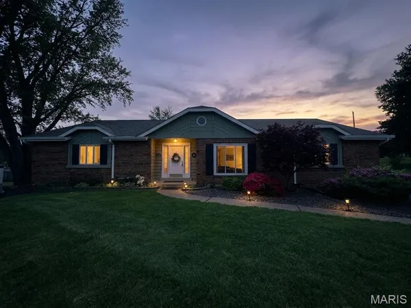 $400,000 | 3480 Huntington Lane, St. Charles, MO 63303