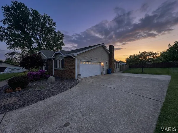 $400,000 | 3480 Huntington Lane, St. Charles, MO 63303