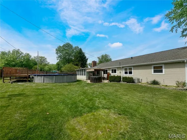 $400,000 | 3480 Huntington Lane, St. Charles, MO 63303