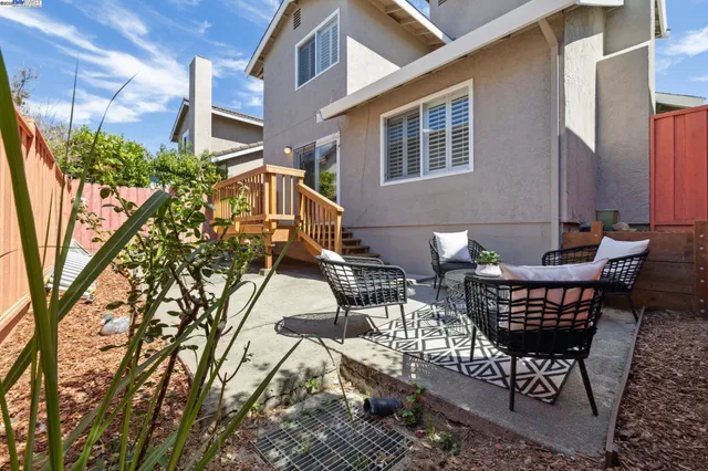 $1,235,000 | 3594 Cama Lane, Castro Valley, CA 94552