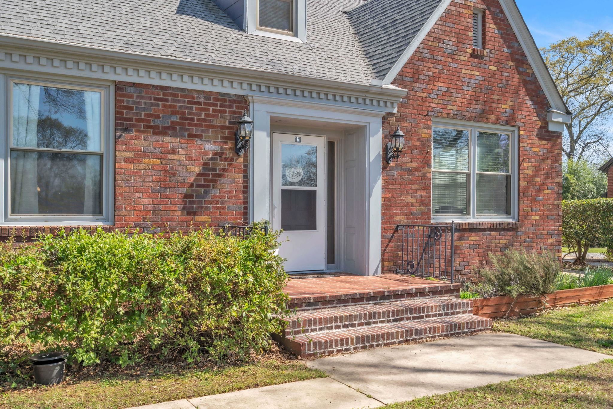 161 East Victoria Road Spartanburg, SC 29301 - Photo 6 of 46 Gallery Image 6